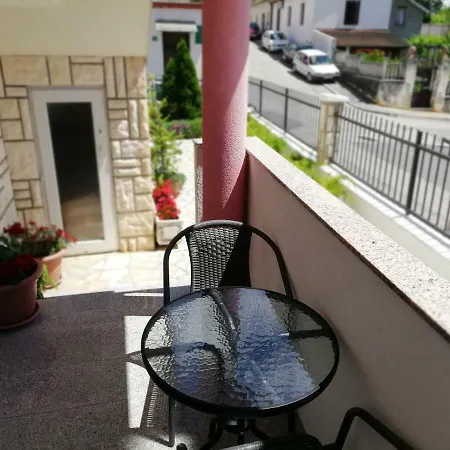 Jan 5 פולה